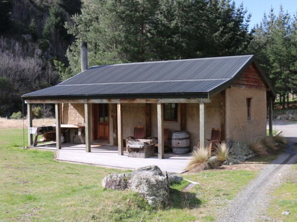 restored cob cottage blenheim
